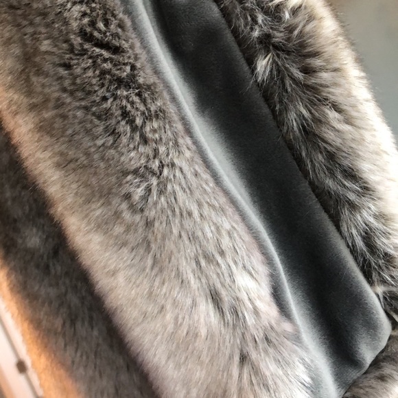 RH Infinity Scarf - Picture 8 of 10